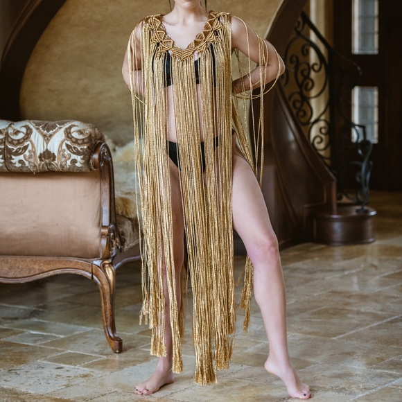 Handmade Macrame Poncho - Picture 6 of 11